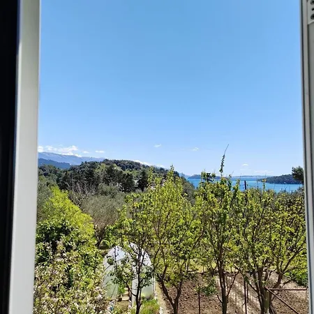 Gaestezimmer Fuer 2 Personen Ca 20 Qm In Kampor, Kvarner Bucht Rab Apartman *