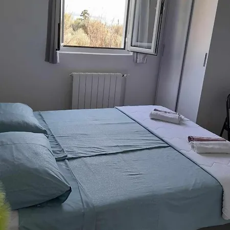 Gaestezimmer Fuer 2 Personen Ca 20 Qm In Kampor, Kvarner Bucht Rab Rab Town