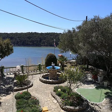 Gaestezimmer Fuer 2 Personen Ca 20 Qm In Kampor, Kvarner Bucht Rab Apartment